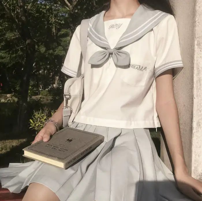 夏日奇妙书